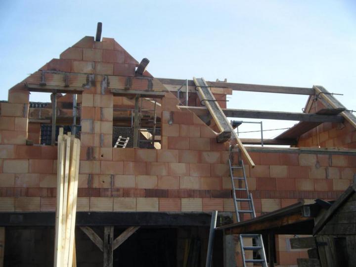 Travaux de couverture à Dompierre-sur-Besbre