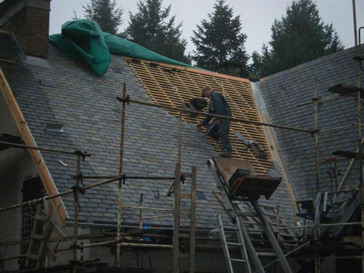 Pose de couverture Dompierre-sur-Besbre